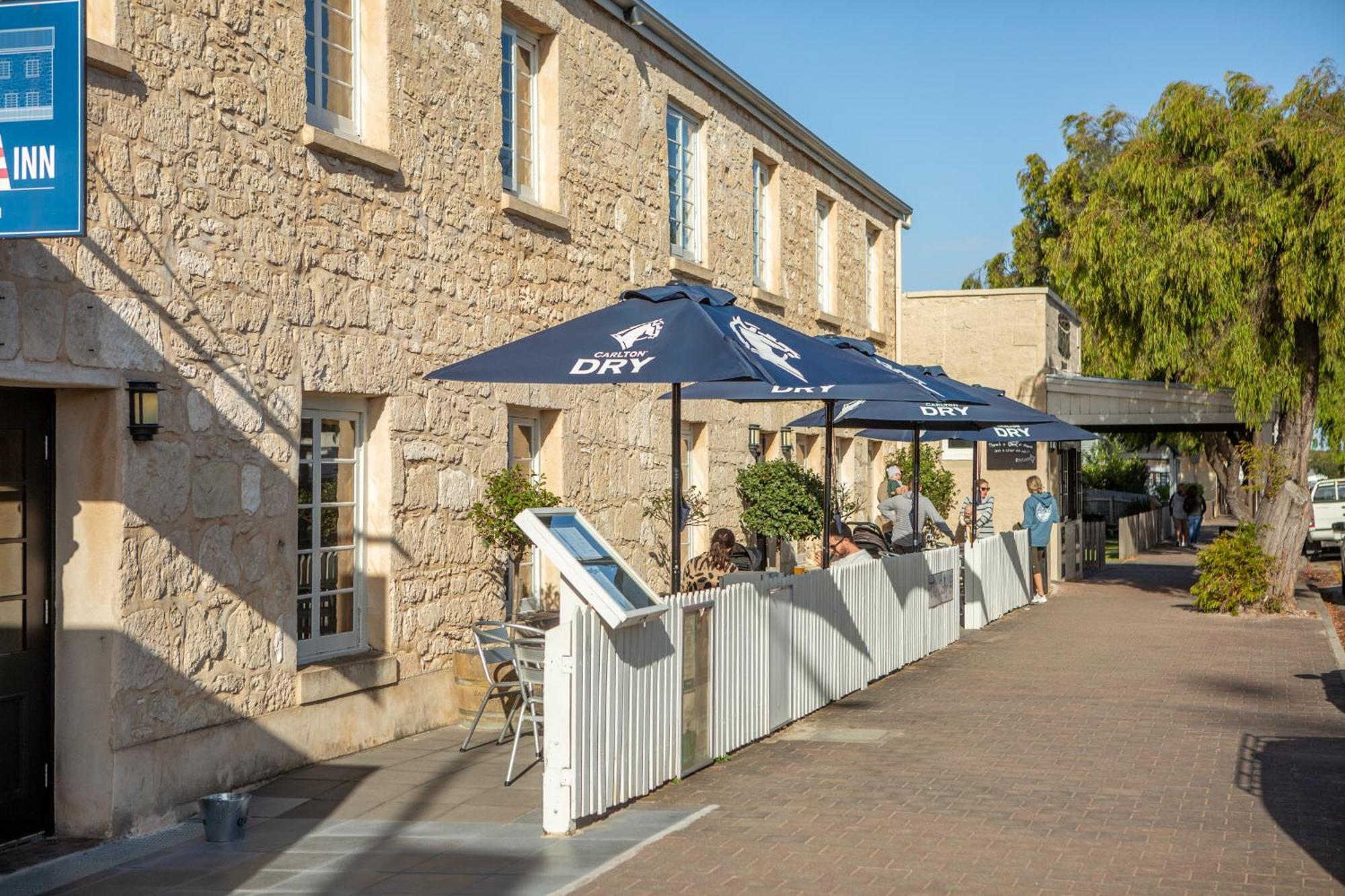Caledonian Inn Robe Exteriér fotografie